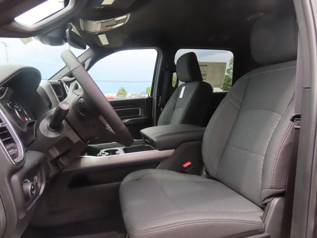 2026 RAM 3500 Big Horn - Photo 20