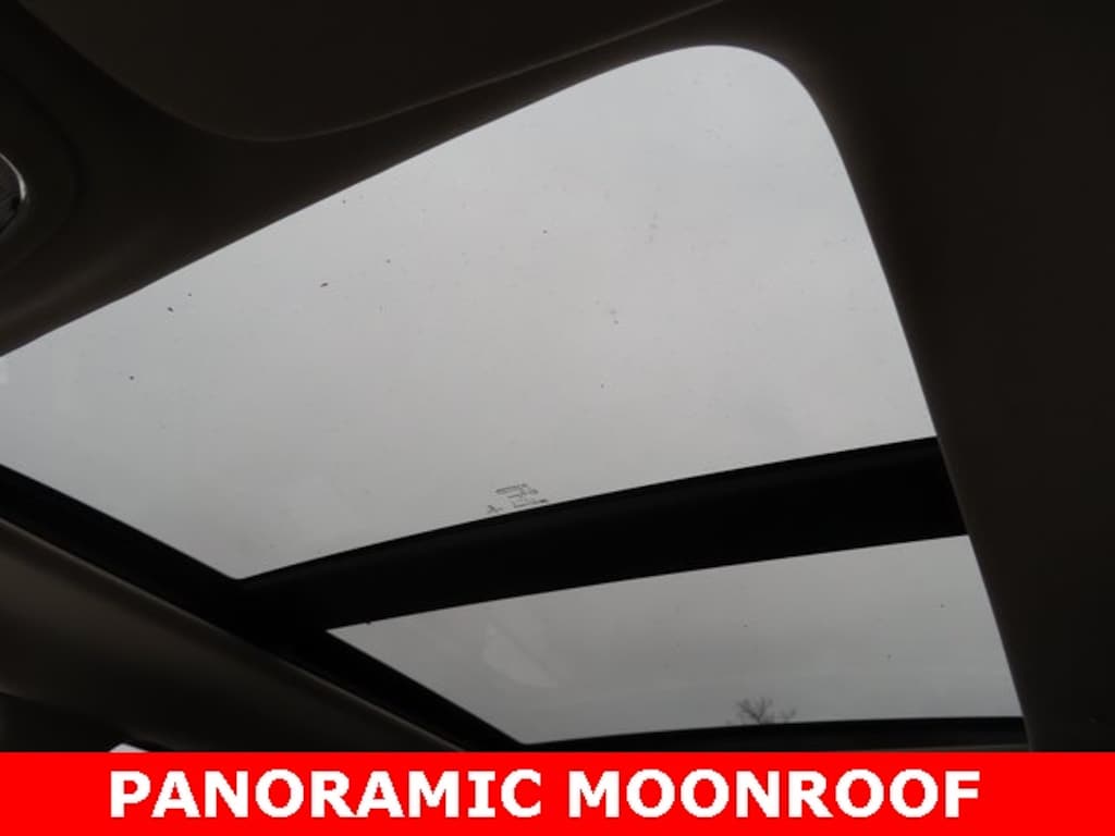 Used 2017 Jeep Grand Cherokee Overland SUV