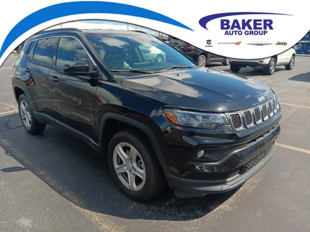 Used 2023 Jeep Compass Latitude SUV