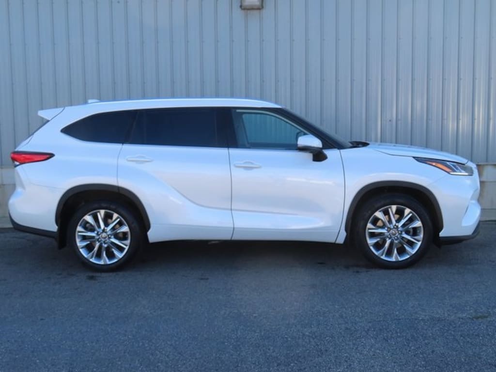 Used 2020 Toyota Highlander Limited SUV