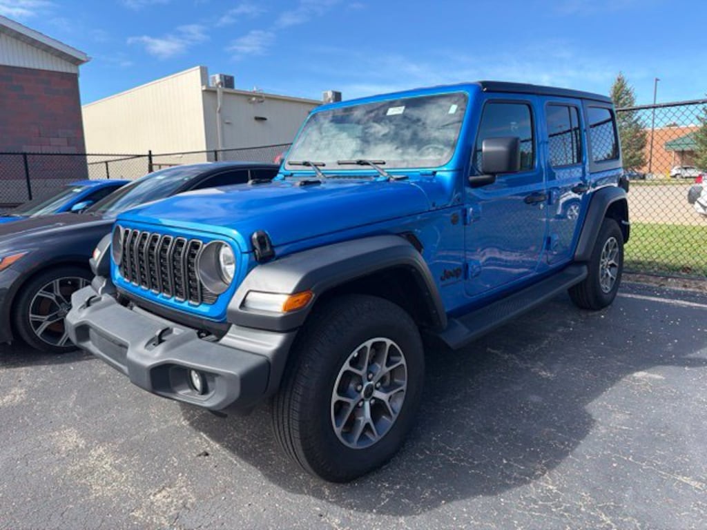 Used 2024 Jeep Wrangler Sport S SUV