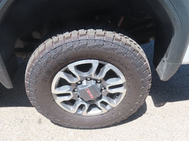 2024 GMC Sierra 3500HD SLE - Photo 15