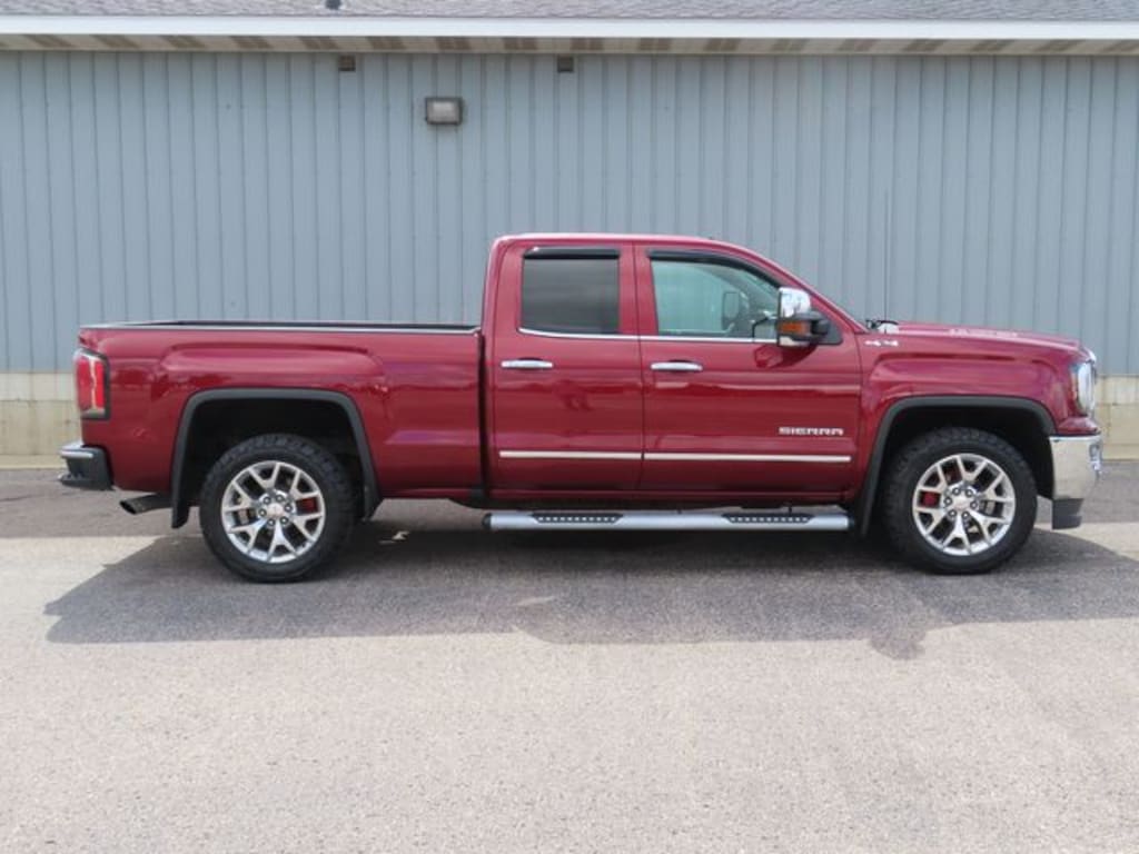 Used 2017 GMC Sierra 1500 SLT Truck