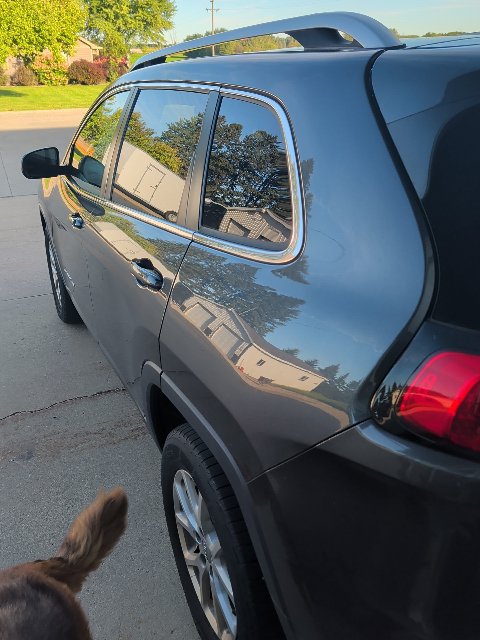 Used 2016 Jeep Cherokee Latitude SUV