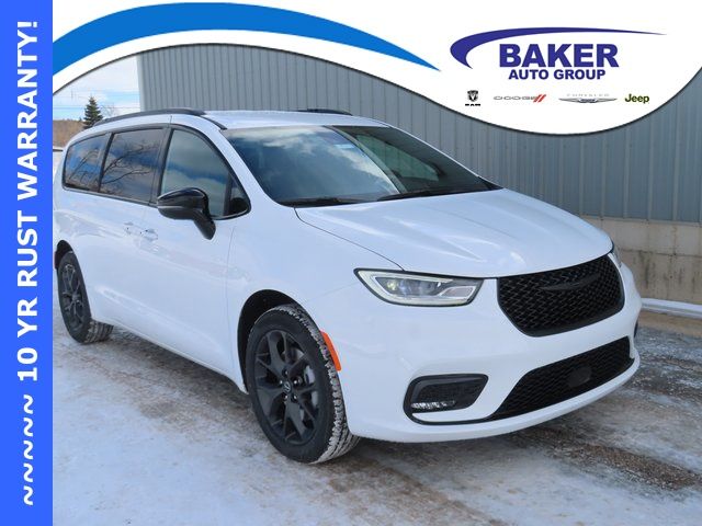 New 2026 Chrysler Pacifica Image