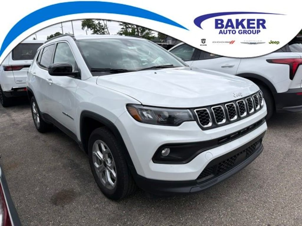 Used 2025 Jeep Compass Latitude SUV