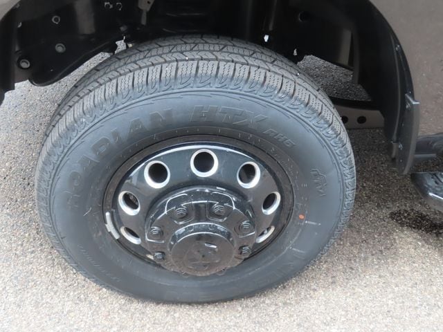 2026 RAM 3500 Big Horn - Photo 17