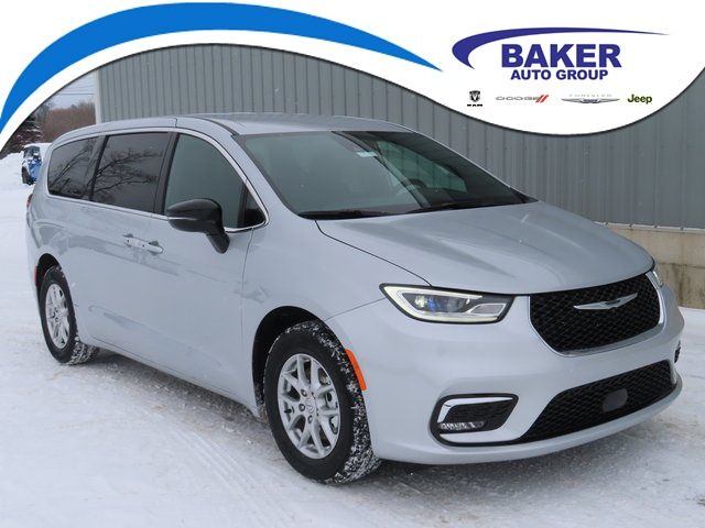 New 2026 Chrysler Pacifica Image