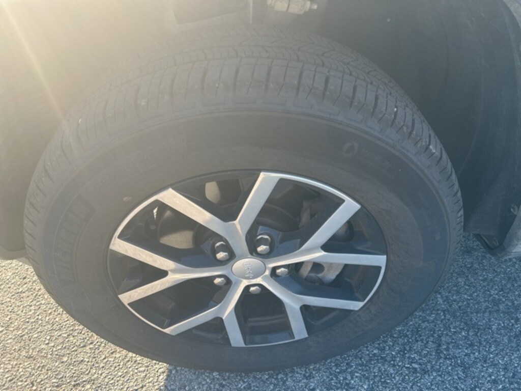 Used 2023 Jeep Grand Cherokee L Limited SUV