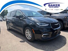 New 2024 Chrysler Pacifica Touring L Minivan/Van for sale 