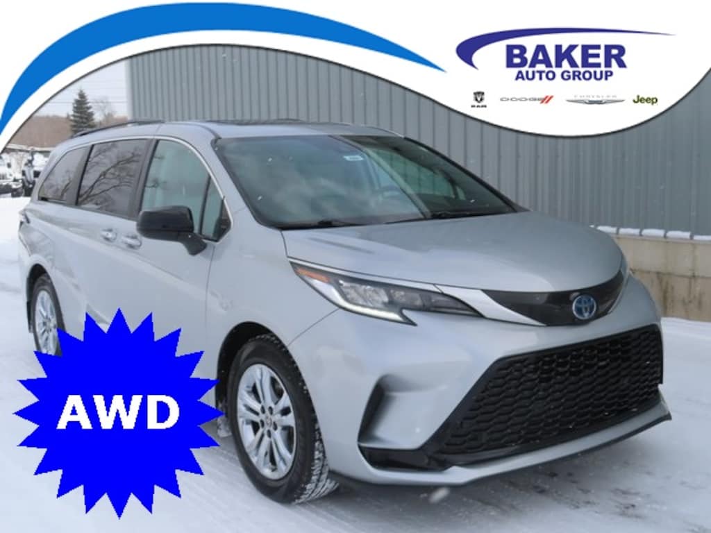 Used 2022 Toyota Sienna XSE Minivan/Van