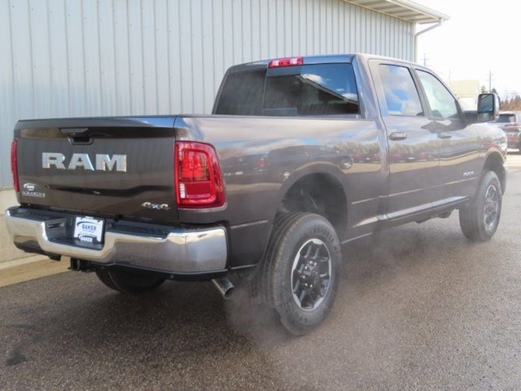 New 2026 Ram 2500 LARAMIE CREW CAB 4X4 6'4 BOX Pickup