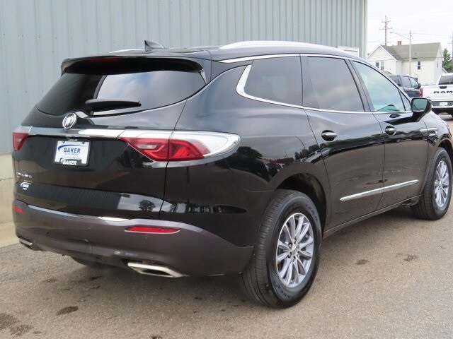 2023 Buick Enclave Essence photo 3
