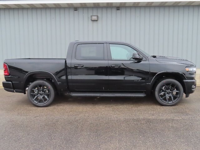2026 Ram 1500 Laramie photo 2