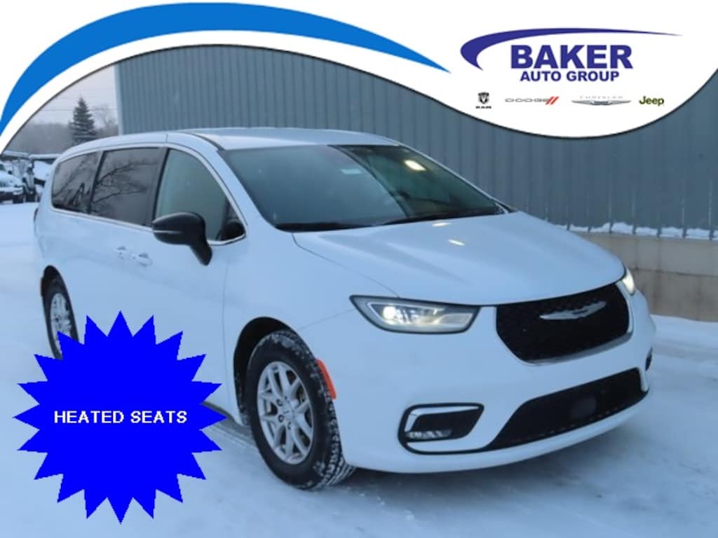 Used 2024 Chrysler Pacifica Touring L Minivan/Van