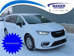 New 2024 Chrysler Pacifica Touring L Minivan/Van for sale 