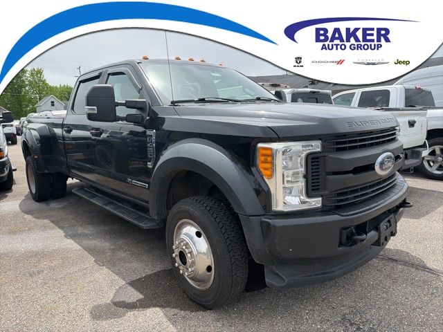 2017 Ford F-450 XL 4x4 Crew Cab 8' Box DRW's photo