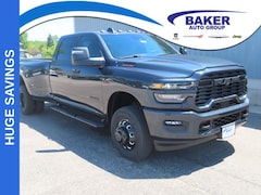 2026 Ram 3500 BIG HORN CREW CAB 4X4 8' BOX Pickup