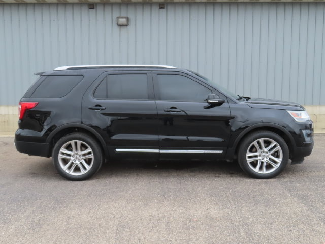 Used 2016 Ford Explorer XLT SUV