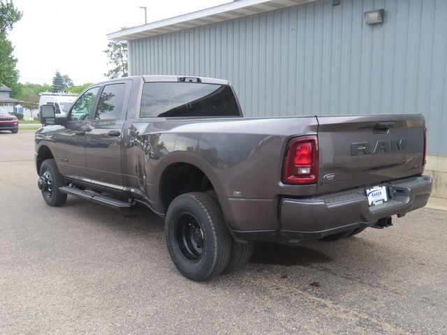 2026 RAM 3500 Big Horn - Photo 9