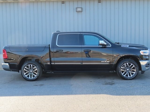 2025 Ram 1500 Limited photo 2
