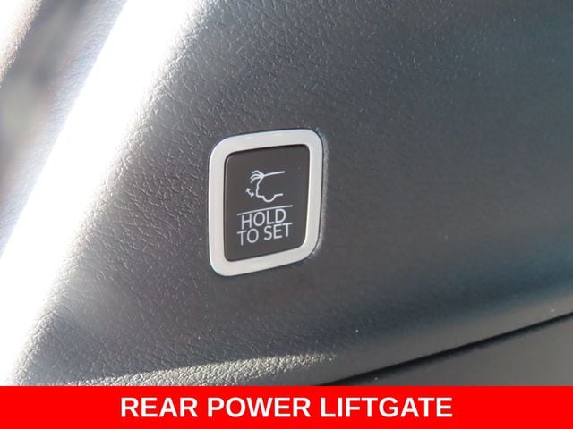 2027 Chrysler Pacifica Select - Photo 29