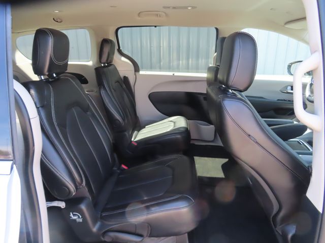 2024 Chrysler Pacifica Touring L - Photo 28