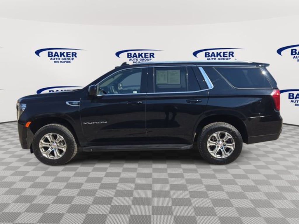 Used 2024 GMC Yukon SLE SUV