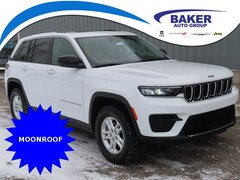 Used 2023 Jeep Grand Cherokee Laredo SUV for sale 