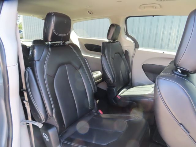 2024 Chrysler Pacifica Touring L - Photo 29