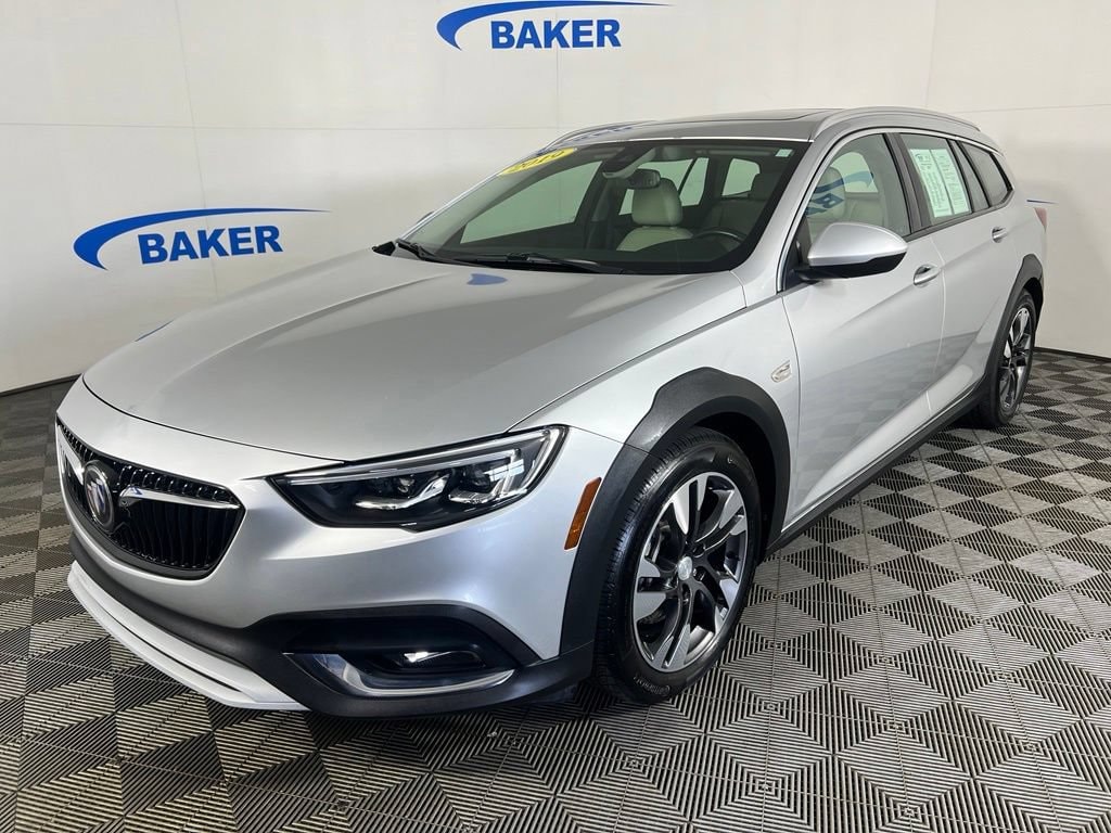 Used 2019 Buick Regal Tourx Essence Crossover
