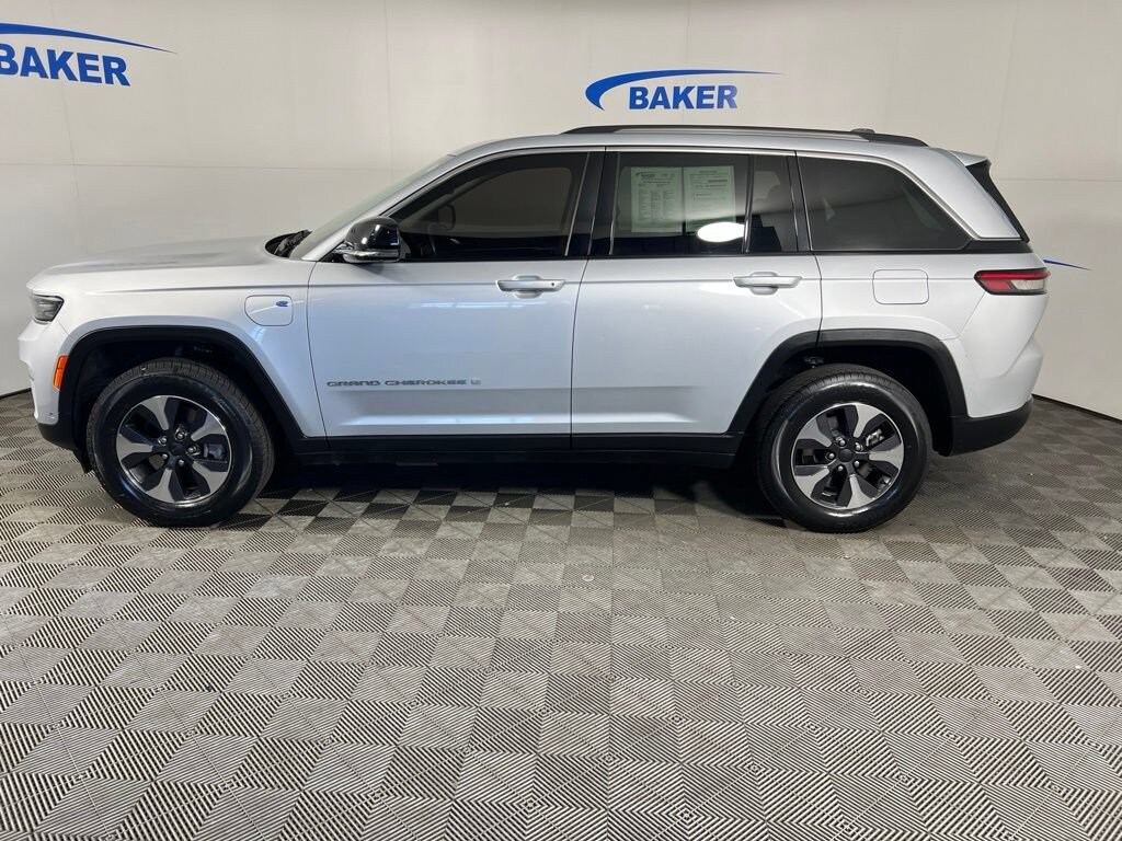 Used 2022 Jeep Grand Cherokee 4xe Limited 4x4 SUV