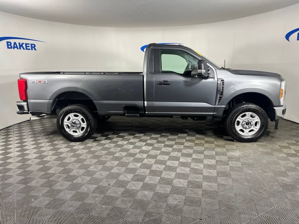 2025 Ford F-350 Super Duty XLT - Photo 7