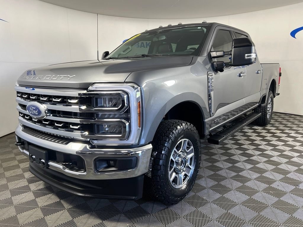 Used 2025 Ford F-250 Lariat Truck