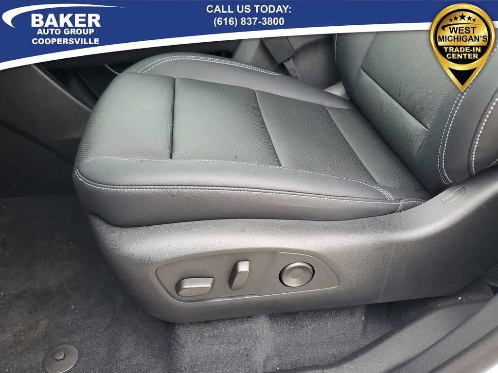 2026 Chevrolet Traverse LT - Photo 14