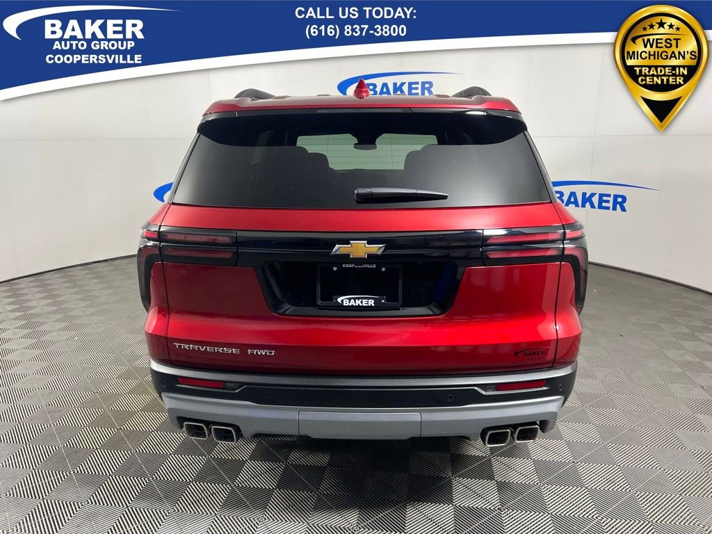 2026 Chevrolet Traverse photo 2