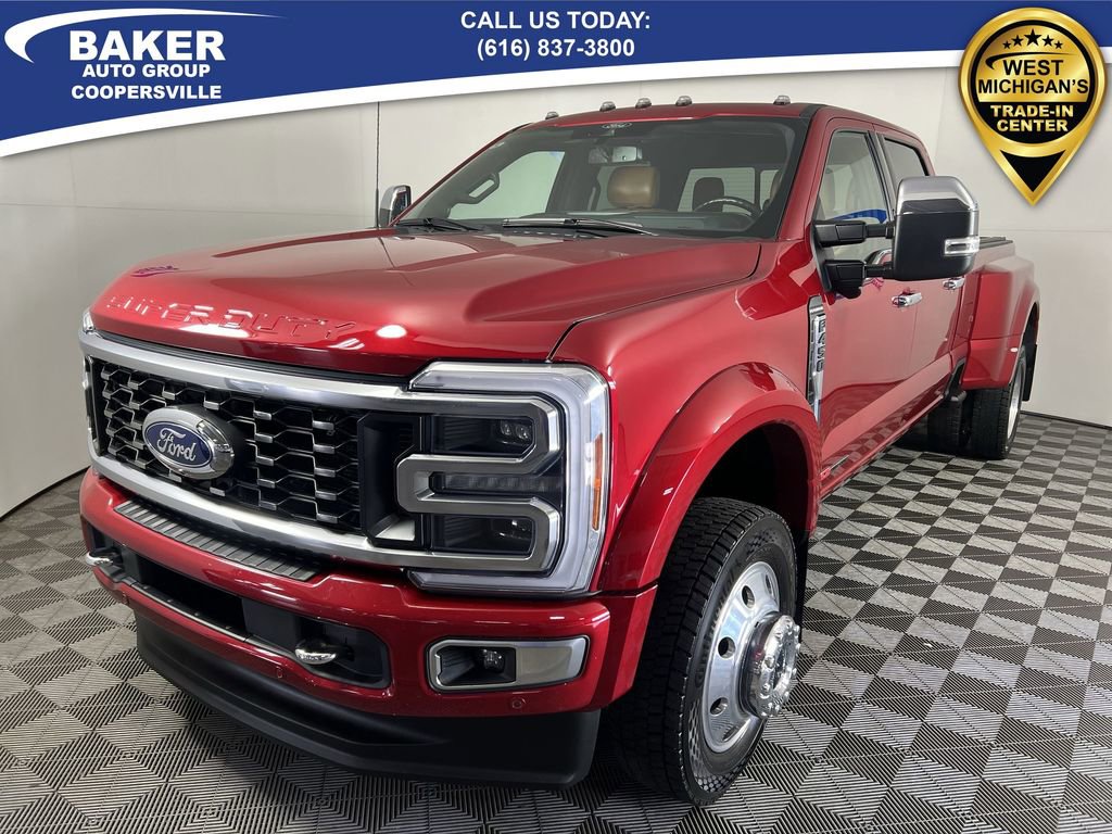 2024 Ford F-450 Super Duty Platinum's photo