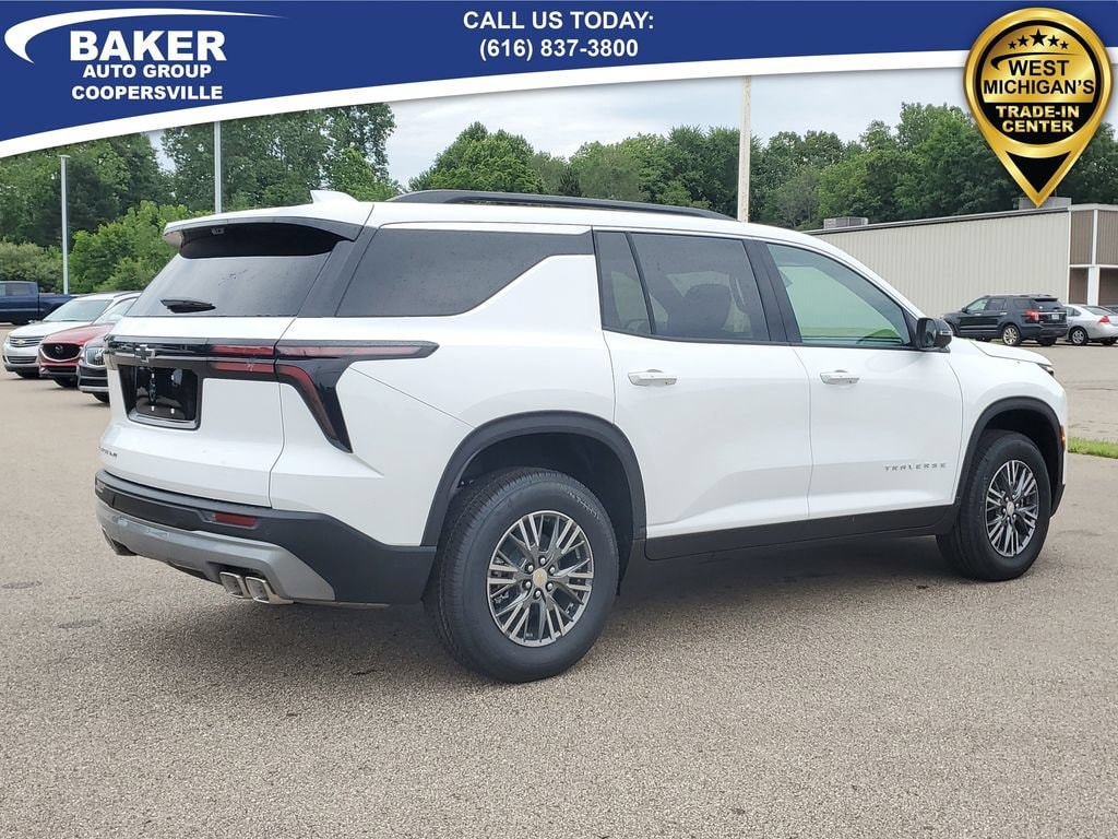 2026 Chevrolet Traverse LT - Photo 6