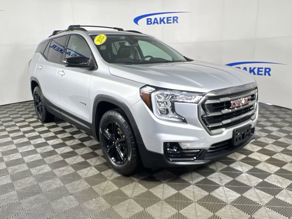Used 2022 GMC Terrain AT4 SUV