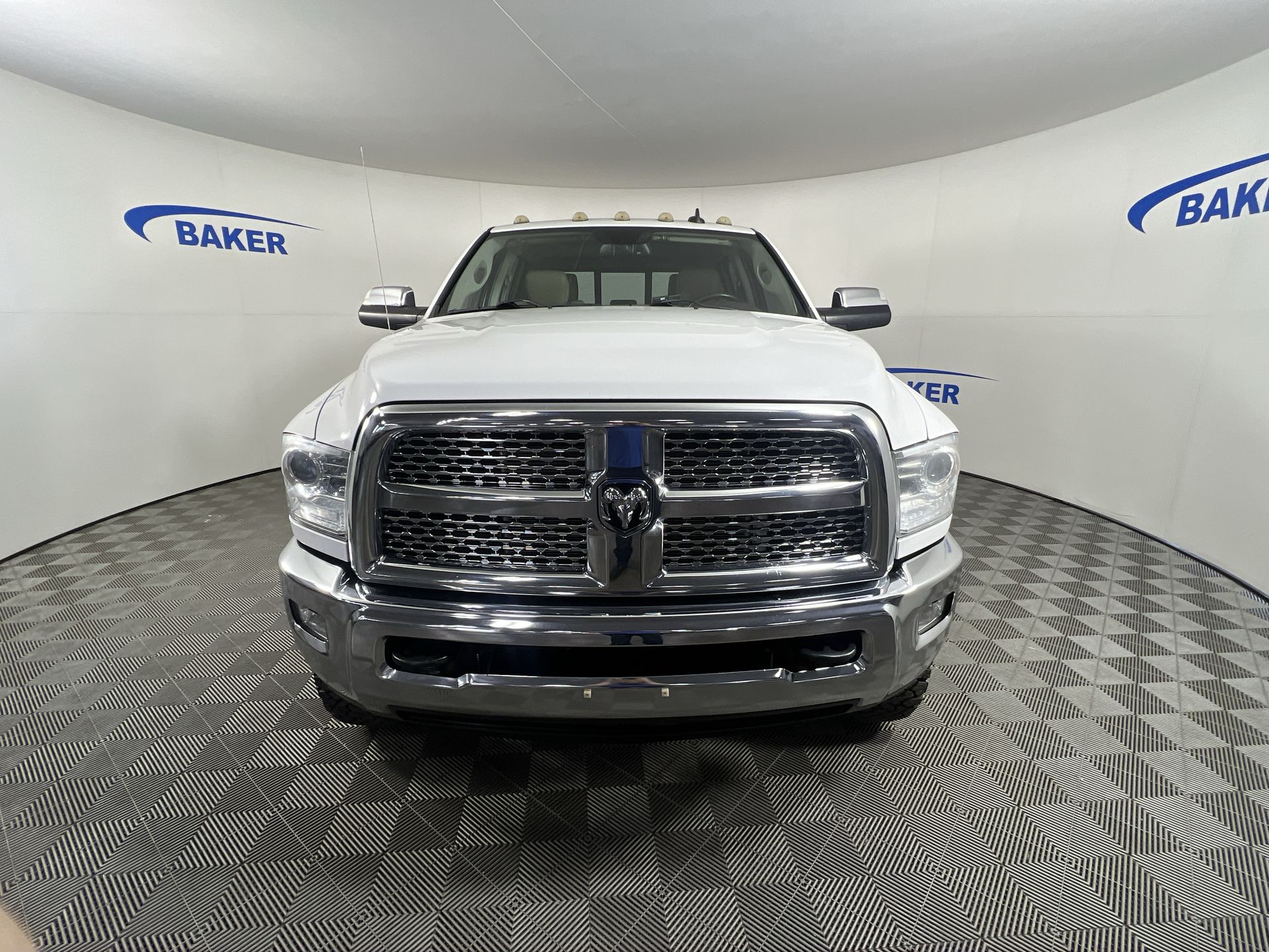 2014 Ram 2500 Laramie photo 3