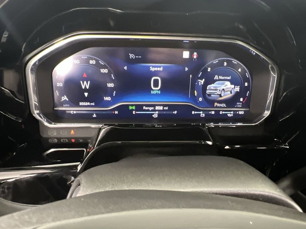2023 Chevrolet Silverado 1500 RST - Photo 12