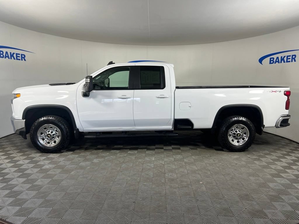 2020 Chevrolet Silverado 2500HD LT - Photo 2