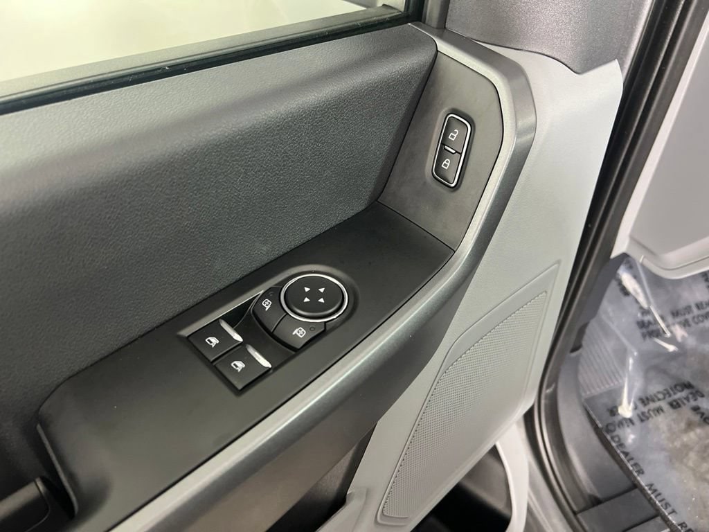 2025 Ford F-350 Super Duty XLT - Photo 14