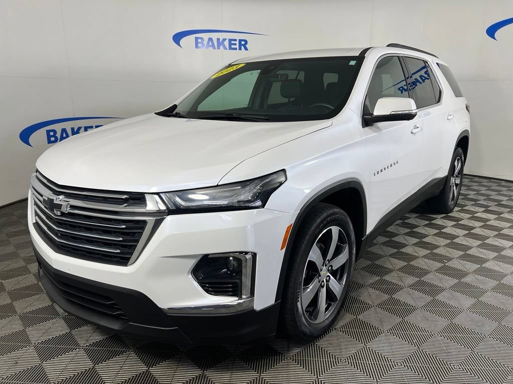 Used 2023 Chevrolet Traverse LT Leather SUV