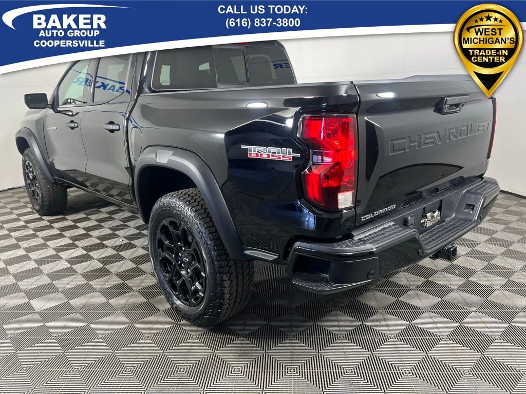2026 Chevrolet Colorado Trail Boss photo 2