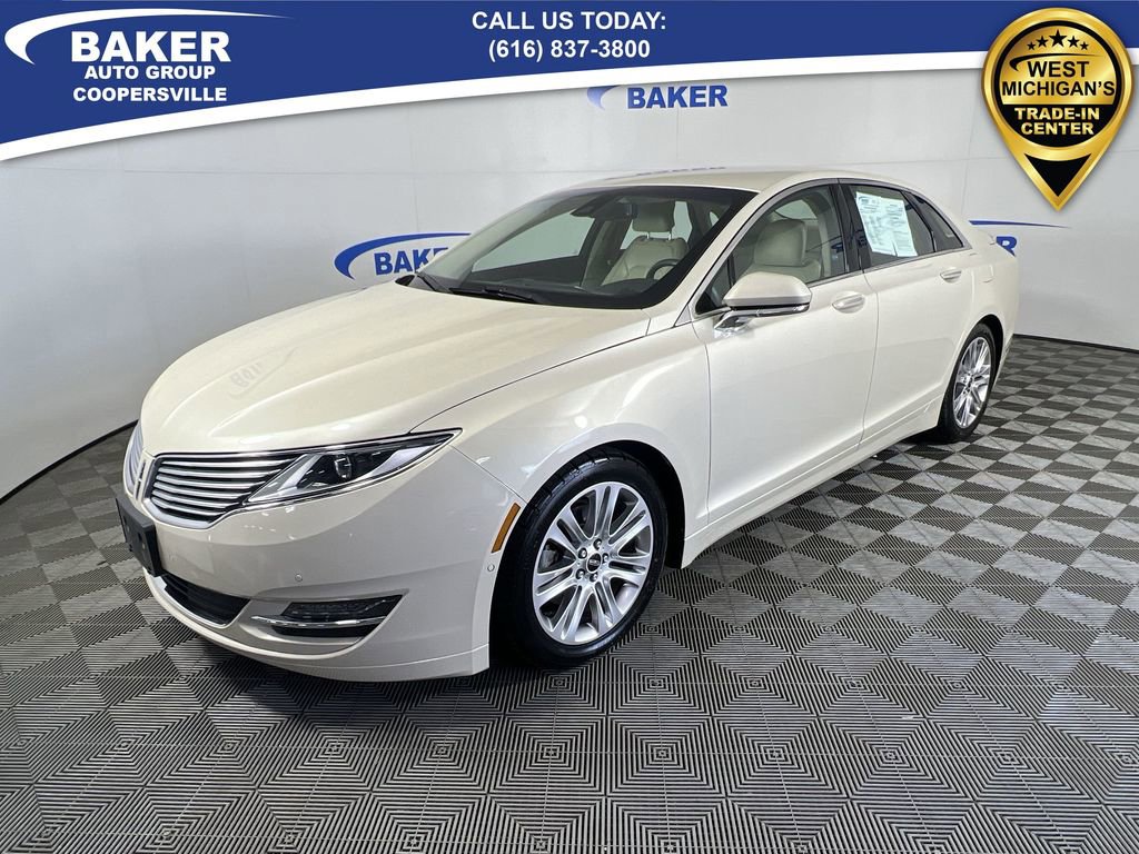 2014 Lincoln MKZ Base's photo