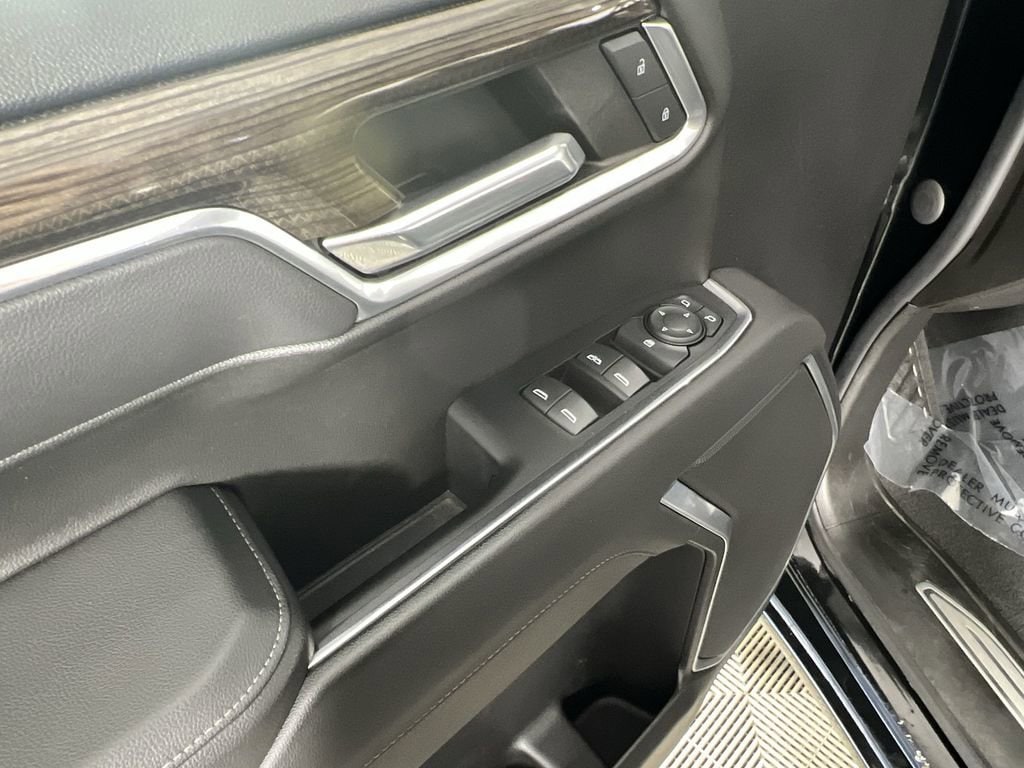 2022 Chevrolet Silverado 1500 LT - Photo 23