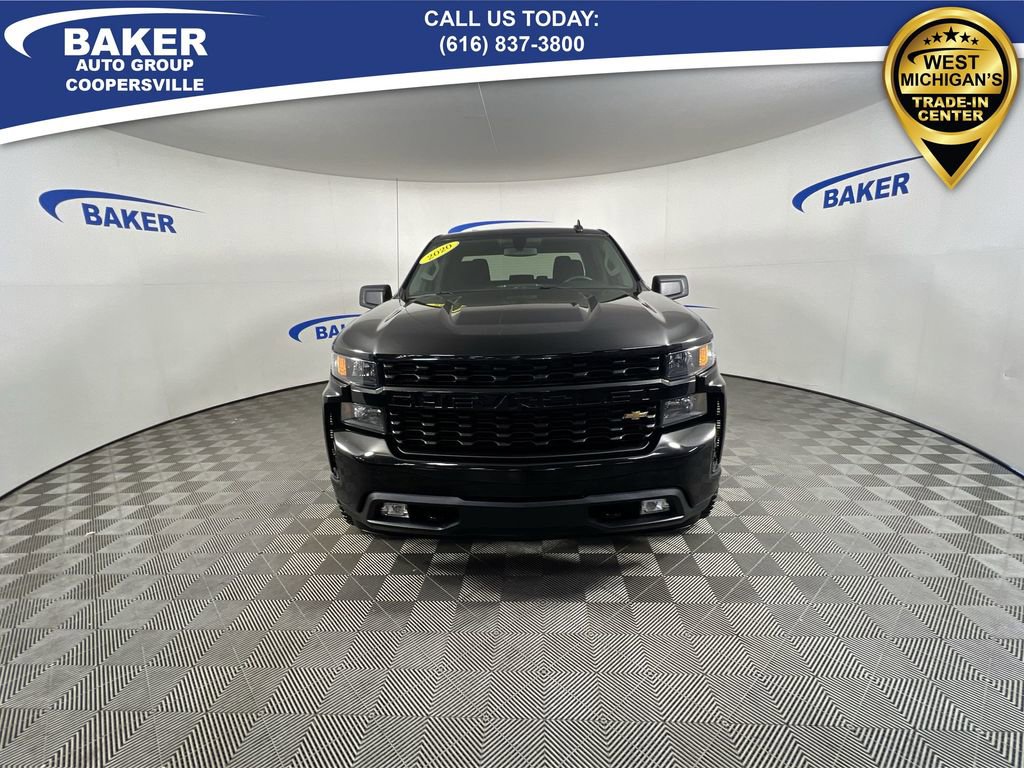 2020 Chevrolet Silverado 1500 Custom photo 3