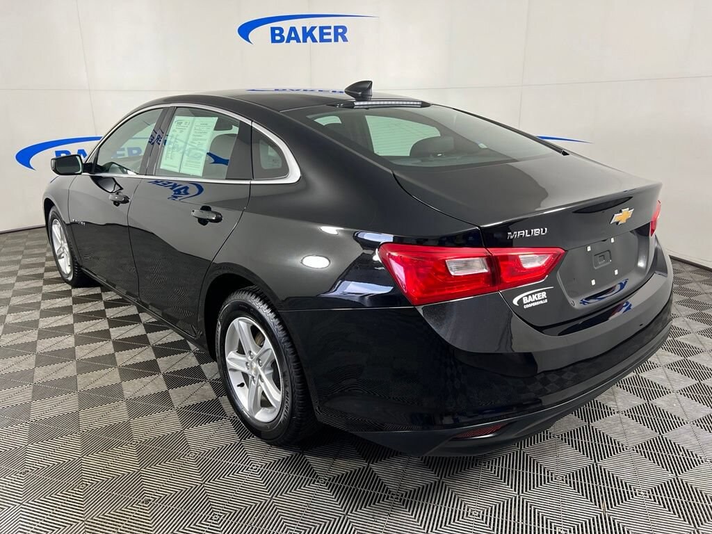Used 2022 Chevrolet Malibu LS Car