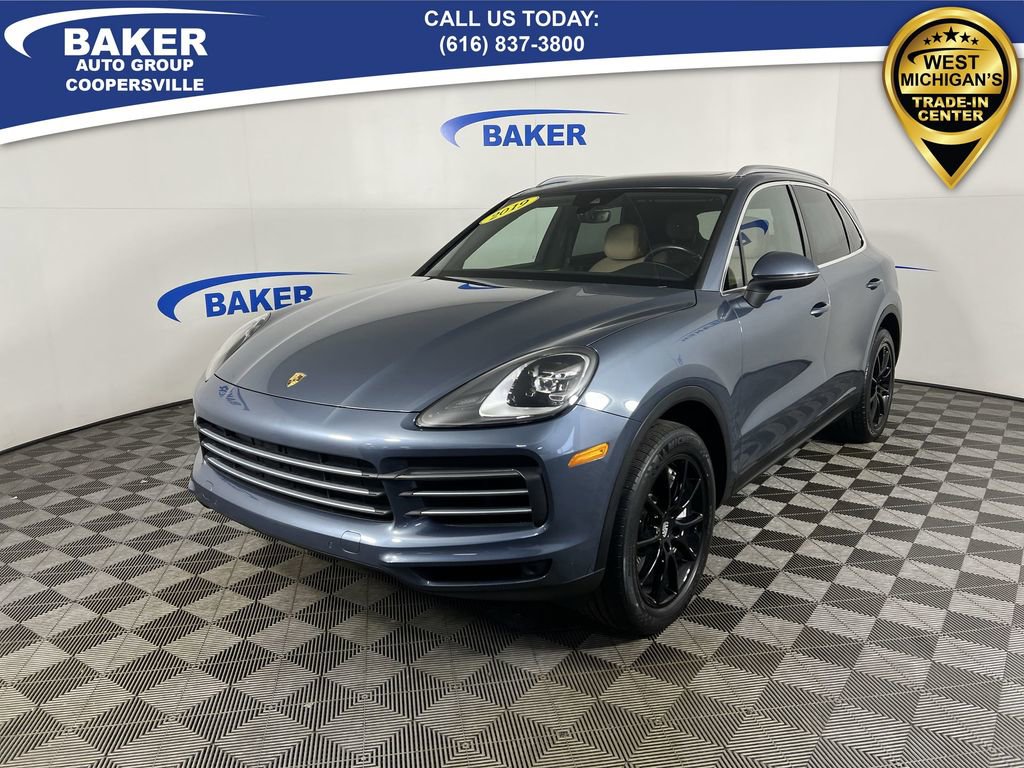2019 Porsche Cayenne Base's photo